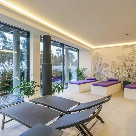 Prora Solitaire Avida Loft 9 * Binz